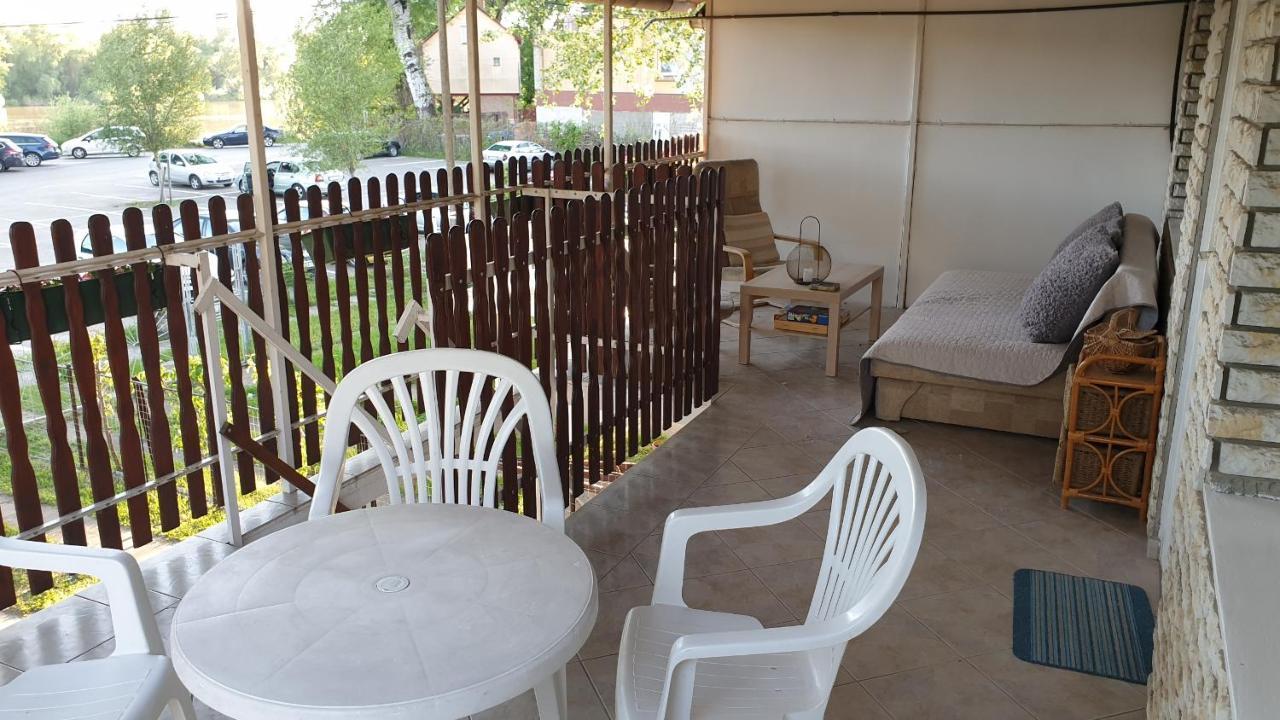 Sarga311 Ueduelohaz Szeged Villa Ngoại thất bức ảnh