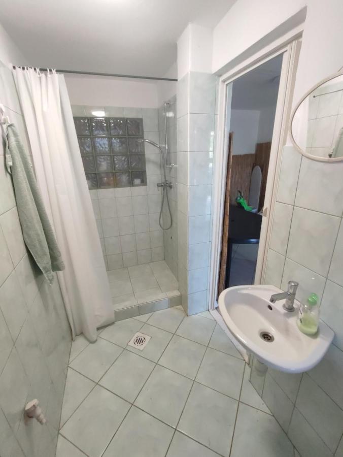 Sarga311 Ueduelohaz Szeged Villa Ngoại thất bức ảnh