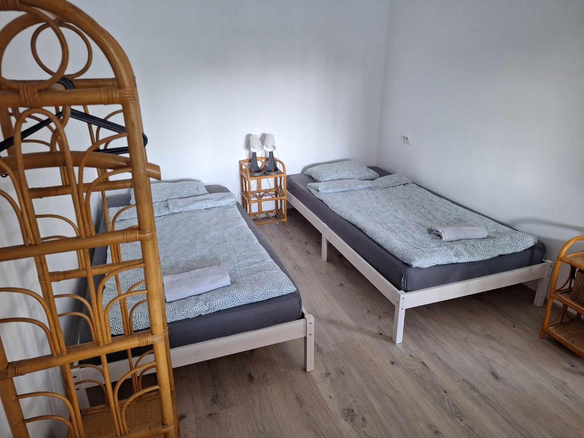 Sarga311 Ueduelohaz Szeged Villa Ngoại thất bức ảnh